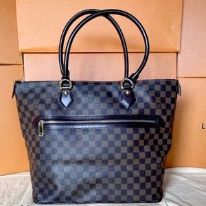 Meet your Posher, Walton